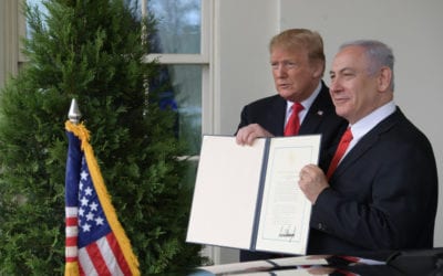 Trump Signs Document Officially Recognizing Israeli Control Over Golan