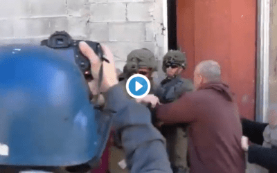IDF Soldiers Assaulted by Arab Women While Arresting Palestinian 14-year-old [WATCH]