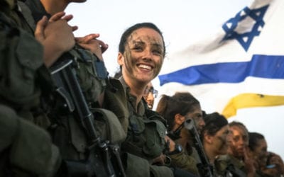 WHAT IT’S LIKE TO BE AN ISRAELI FEMALE COMBAT SOLDIER? – PHOTOGRAPHER’S NOTEBOOK