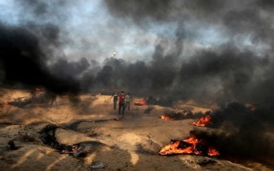 Thousands riot on Gaza border as boats attempt to break blockade